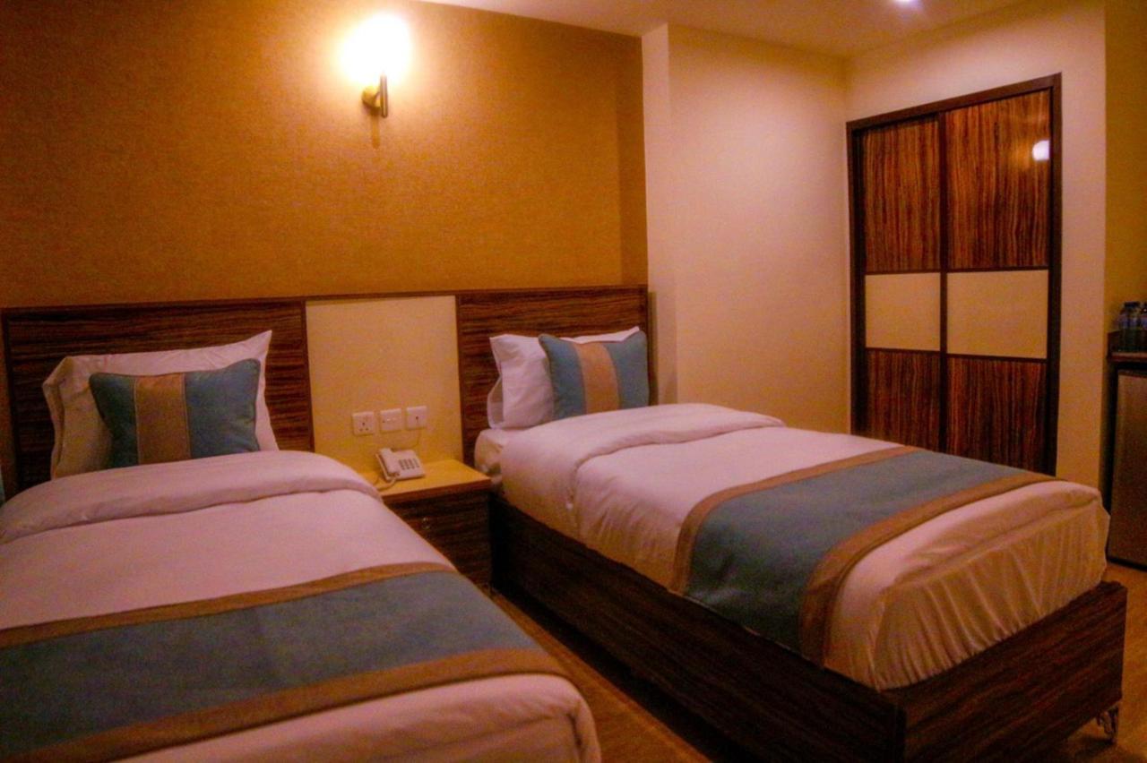 ِafnan Hotel Aqaba Exterior photo